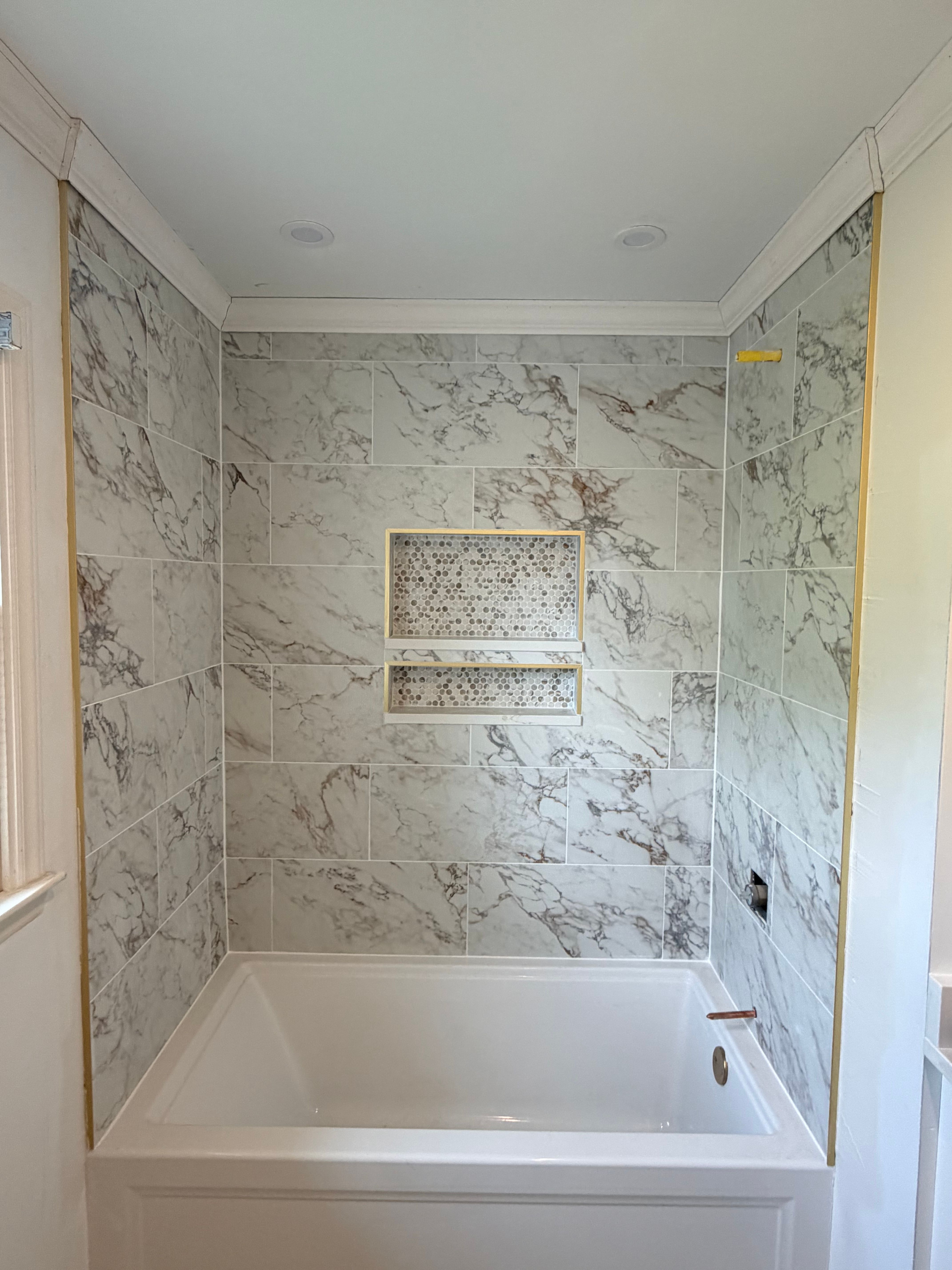 Set Flooring and Tile. Made to Last.